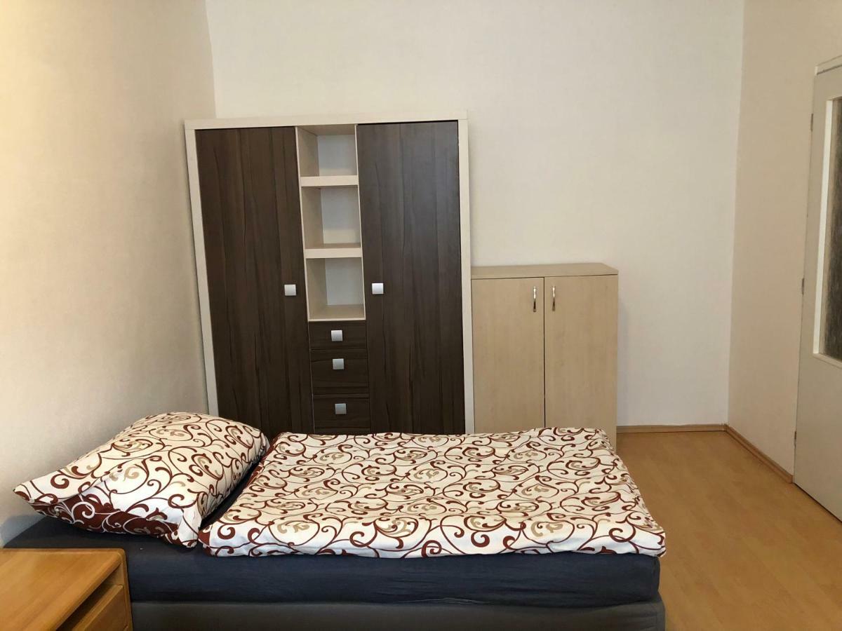 Moonstreet Apartments Bratislava Exterior photo